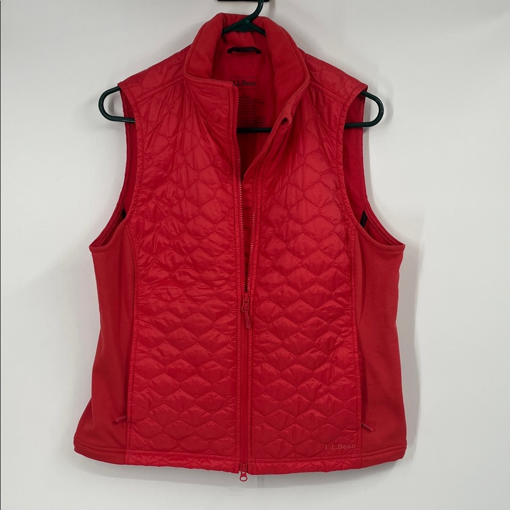 L.L. Bean Coral Red Quilted Puffer Vest Size Large